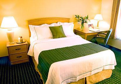 Sonesta Simply Suites Phoenix Scottsdale Room photo