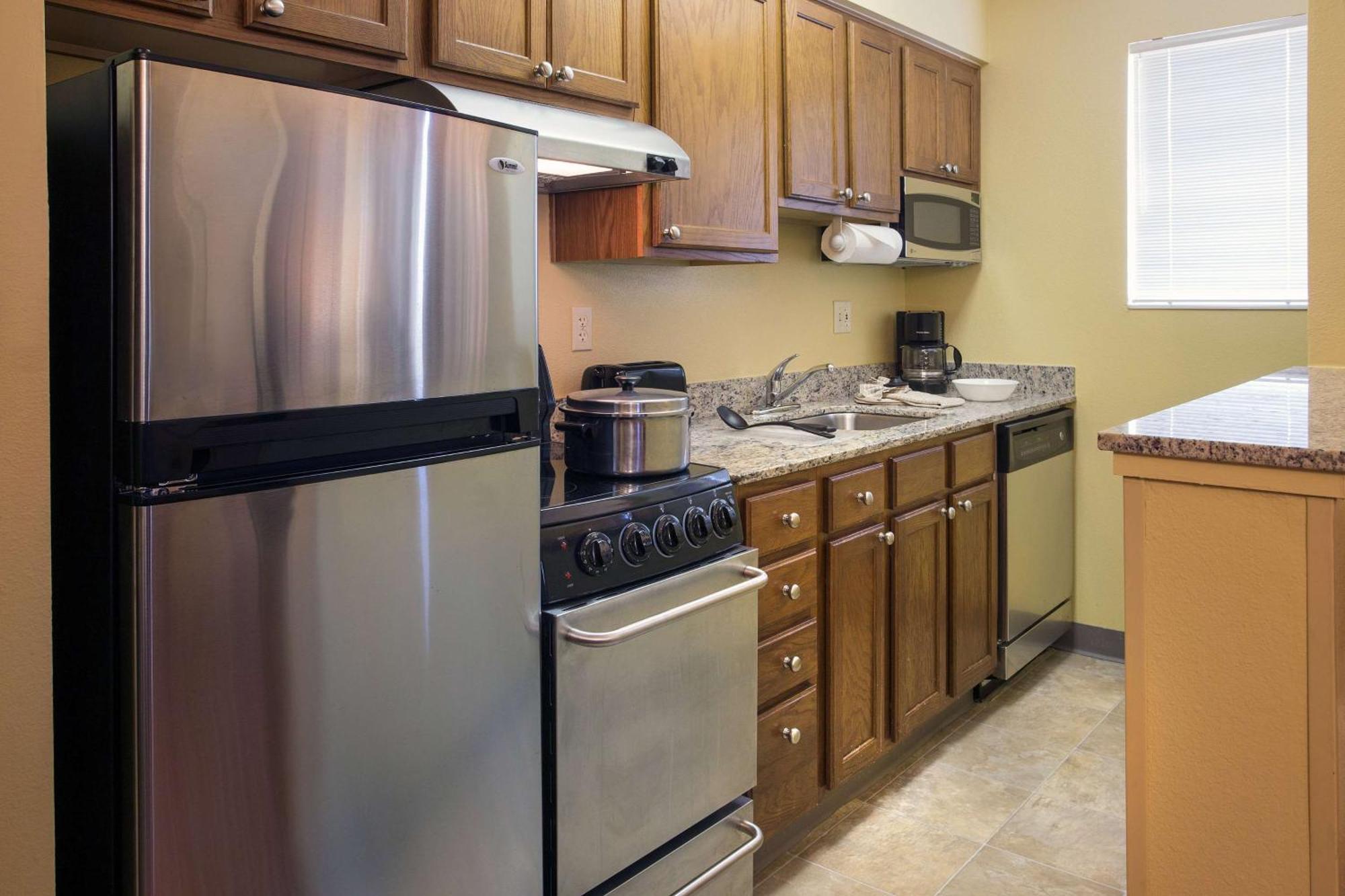 Sonesta Simply Suites Phoenix Scottsdale Exterior photo