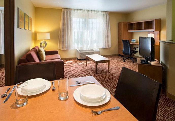 Sonesta Simply Suites Phoenix Scottsdale Exterior photo
